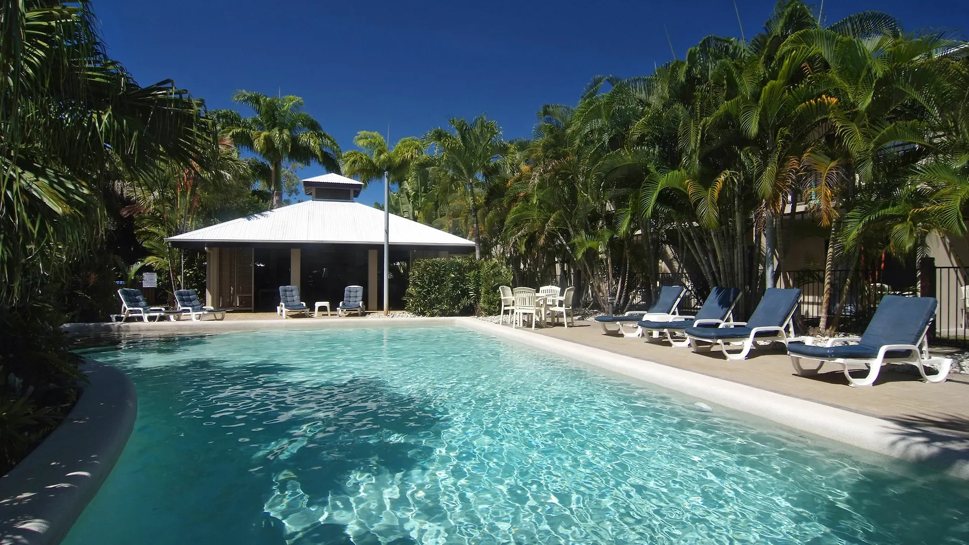 **** Aparthotel Trinity Beach Club Holiday Apartments Australia